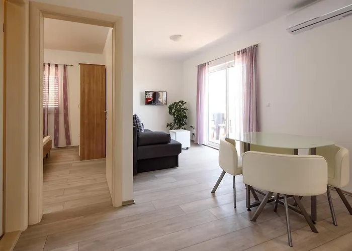 Apartments Robi