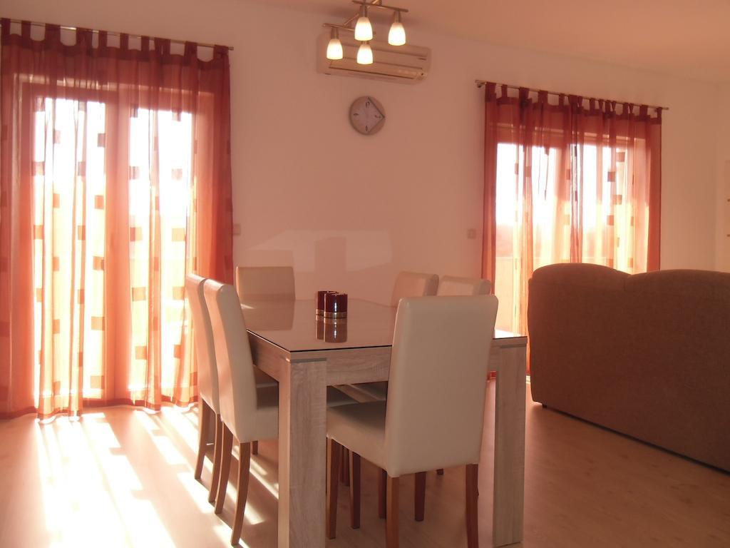Apartment Robi Trogir