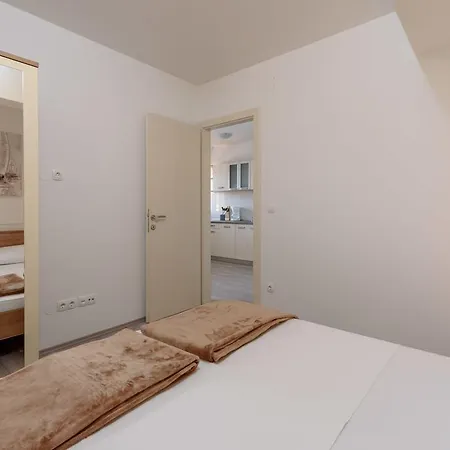 Apartments Robi Trogir Exteriér fotografie