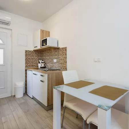 Apartments Robi Trogir Exteriér fotografie